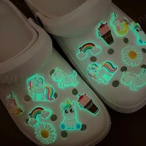Glow in the dark Croc Charms!!! 7 charms per pack ONLY 5 PACKS LEFT!!!